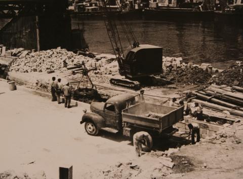 Open original Digital object