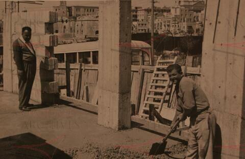 Open original Digital object